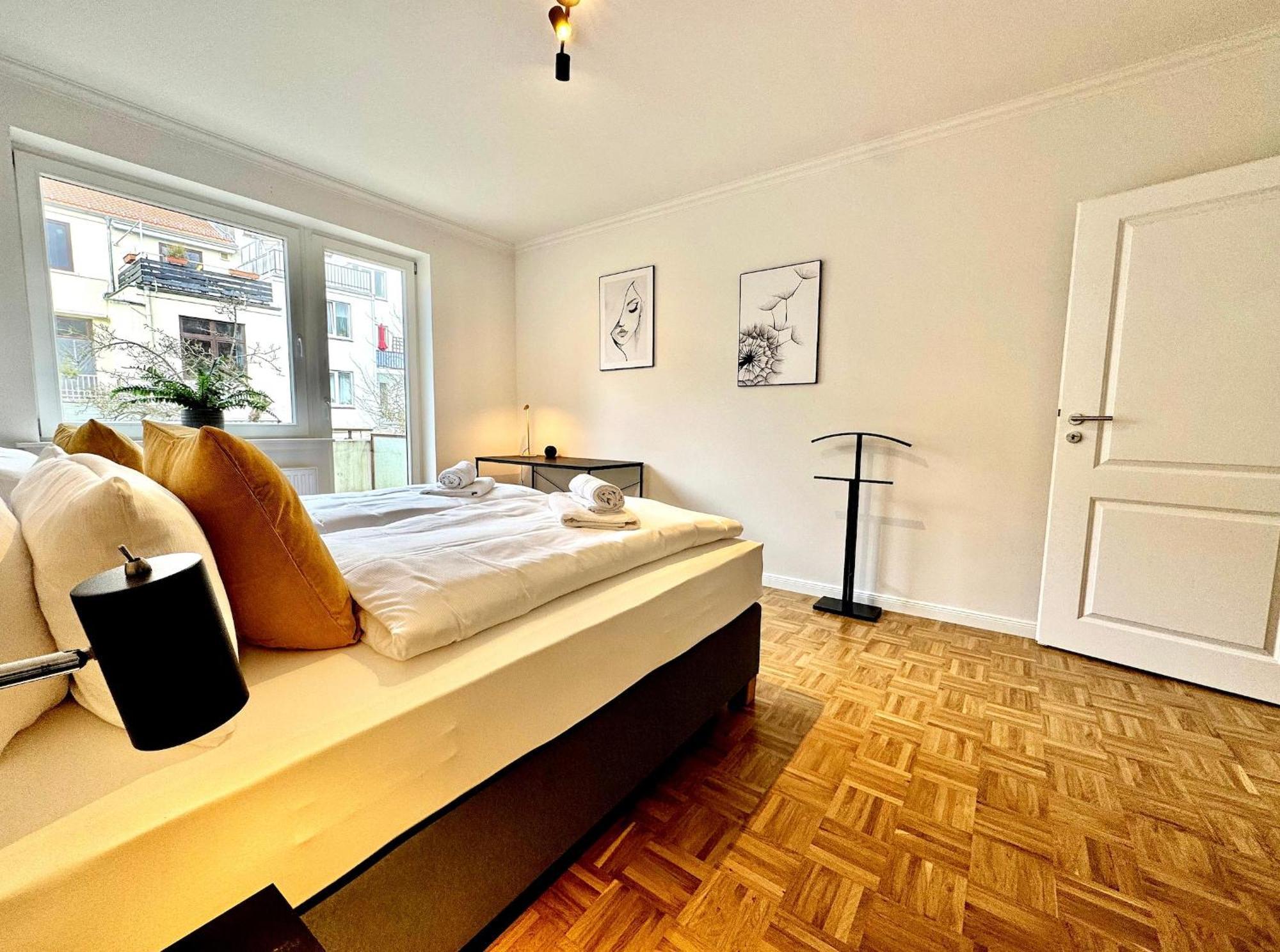 Mel&Bens Modern Oak-Apartments Fuer Bis Zu 12 Personen BRE Eksteriør billede